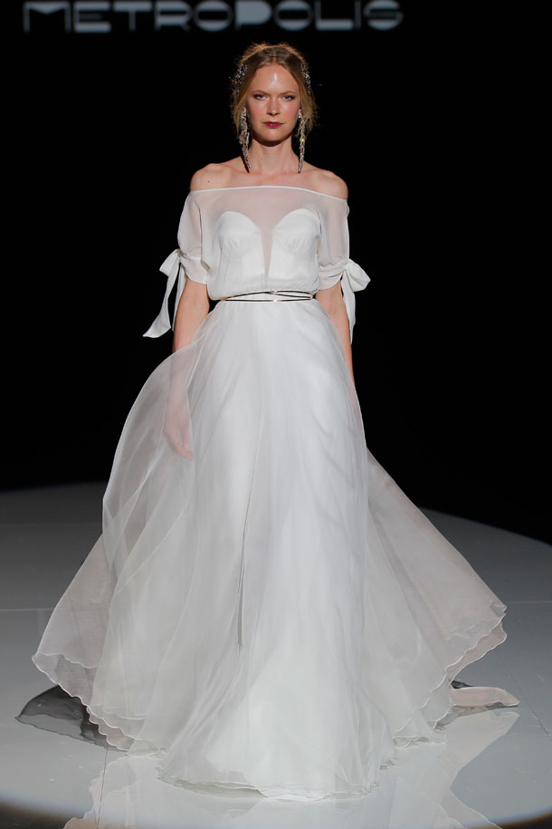 ilovebrides.pt Jesus Peiro 2018 Barcelona Bridal Fashion Week 2017
